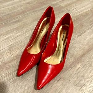 Used Red Heels Size 7